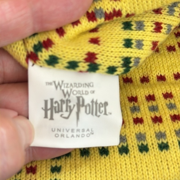 Harry Potter Adult Knit Beanie Hat Unisex Brown Gold Contrast Lining - Picture 5 of 7